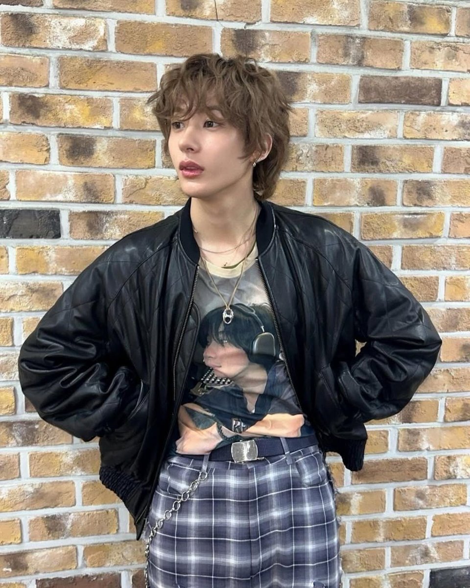 N년 전 오늘의 앤톤 tweet media