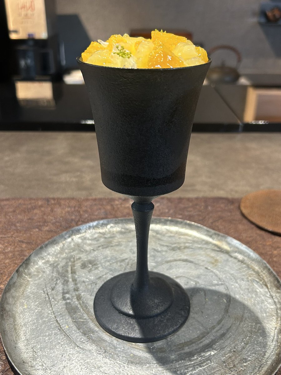 斧屋（おのや） tweet media