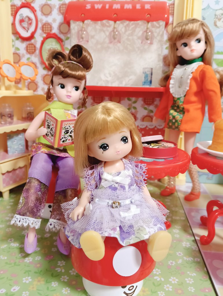 yumetoya421's tweet image. リカちゃんのSWIMMERのお部屋🍒
とても可愛いです✨
細かな飾りを追加していこうと思いますが、一先ず無事に可愛い姿を拝見出来て幸せです😍💕

#リカちゃん
#SWIMMER