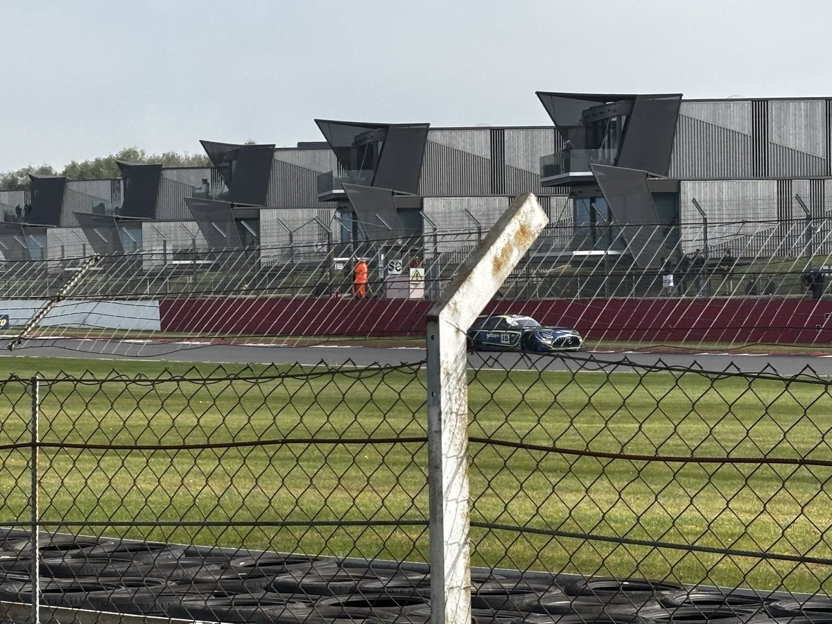 Paddock Wire tweet media