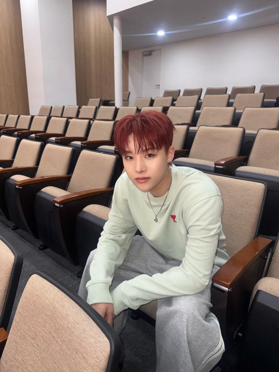 [#렉스] 

이번주도 고생많아뚜 🙌

#XODIAC #소디엑 #LEX #렉스