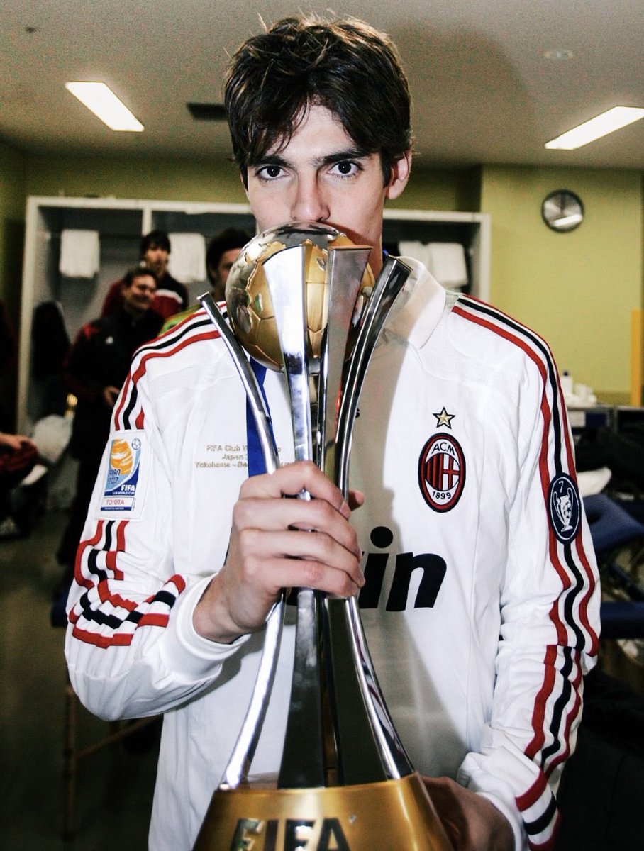 MILANEIAH 92 tweet media