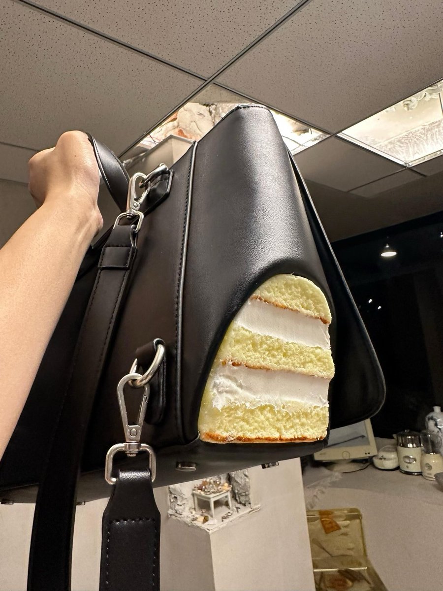 🍰💼