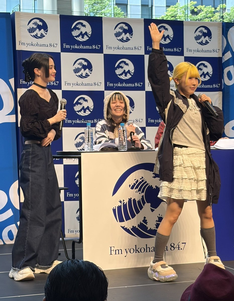 kazrino1's tweet image. 頭だけでなく全身を駆使してリスナーとのナゾナゾ対決に挑む本日のスーリン🤍
#SURING 
#PIGGS