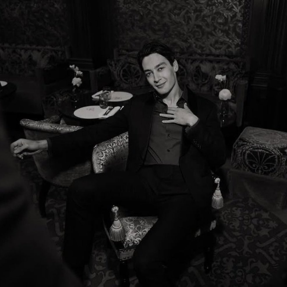 I know why hes acting all slutty. Sex sells, and it's a perfume. The hands shows where he sprayed and how he wants the viewer to want to smell him. He def knows he's in control but hes also inviting the veiwer. If you see his body language its open, inviting.