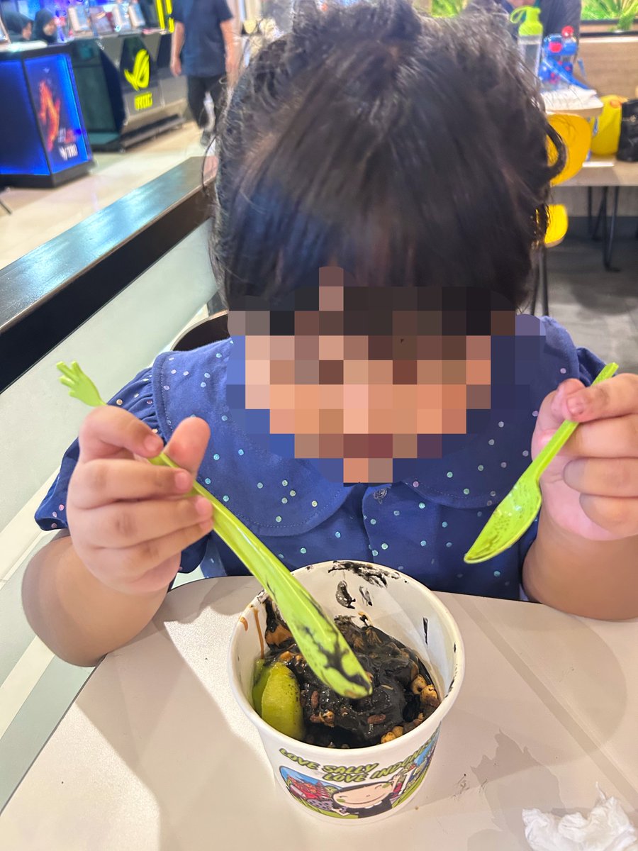 404 User Not Found tweet media