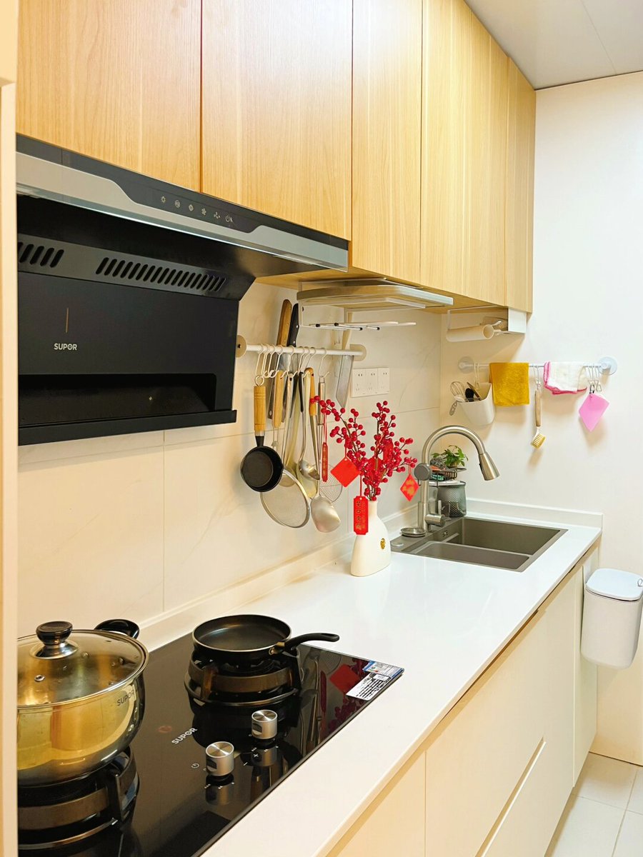 Tiffani74483269's tweet image. Bake u0026 Bond!  Whisked fresh dough, shared laughs, and golden-brown cookies straight from the oven—today’s kitchen time = pure joy. Who’s joining the next batch #BakingFun #HomeBaking #SweetMoments