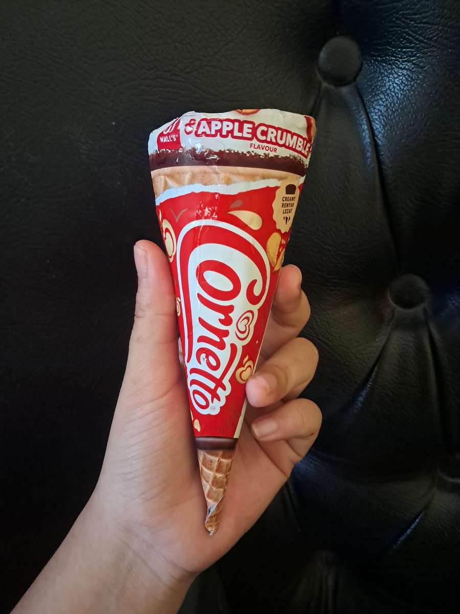 kayce 🦭 tweet media