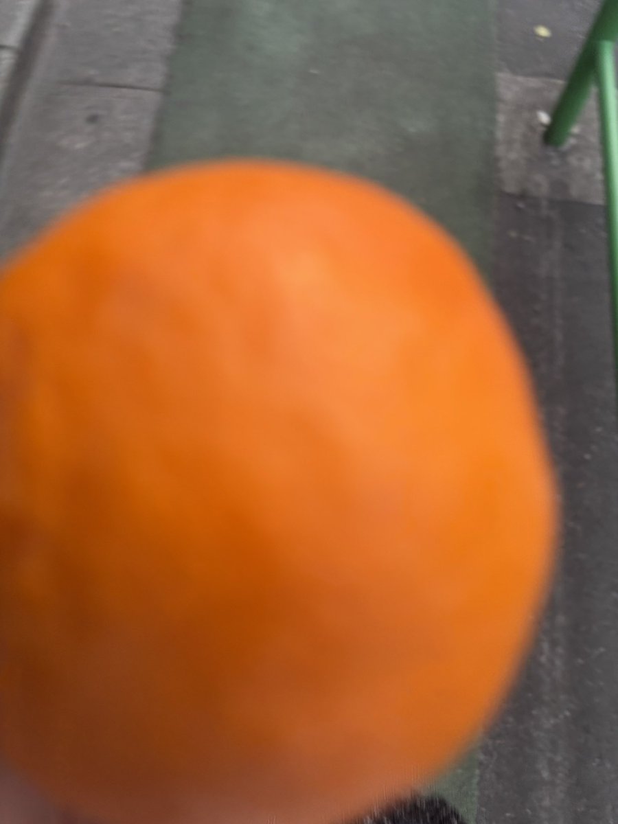 らむね tweet media