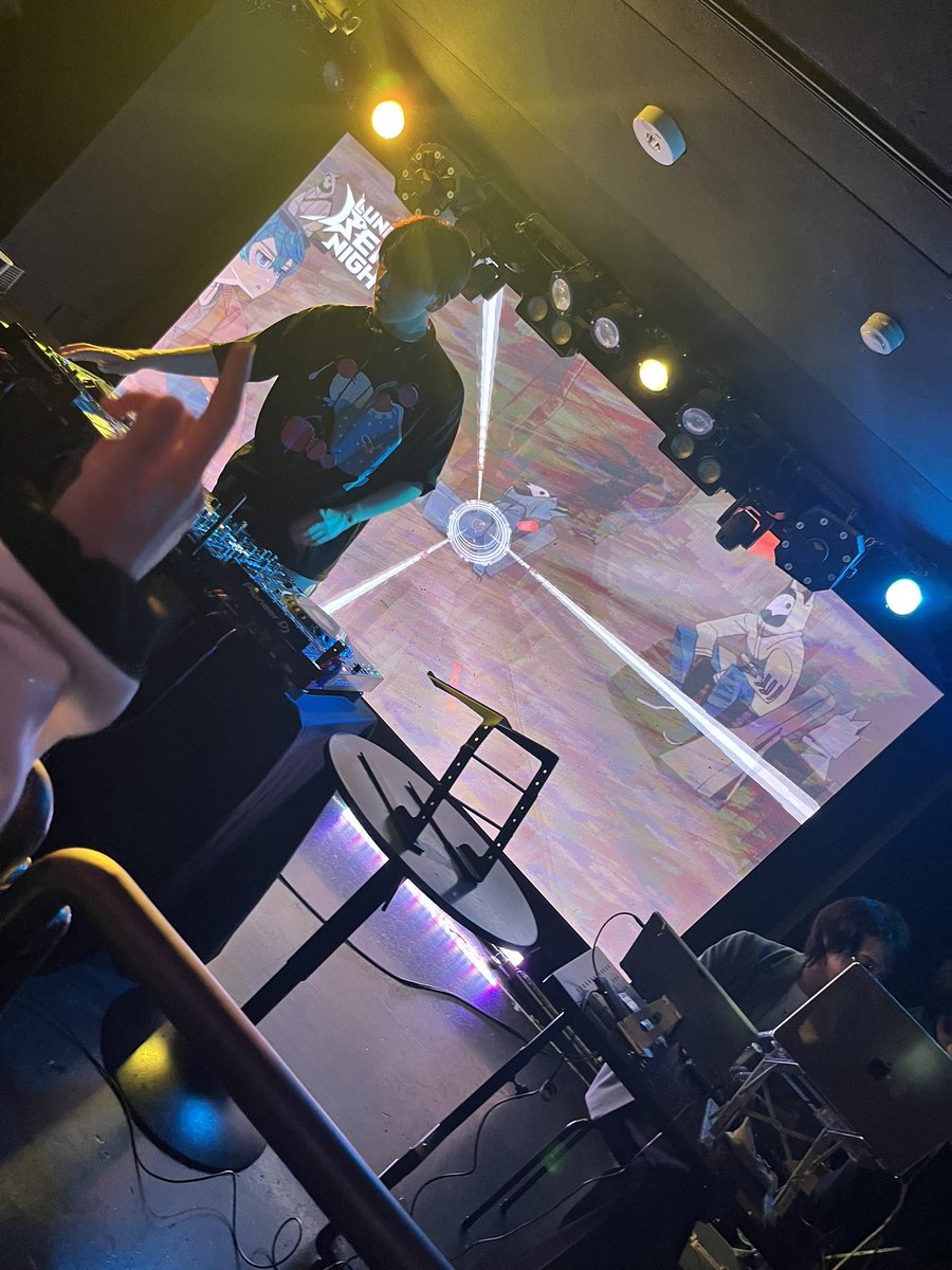 青いビー玉(みやも) tweet media