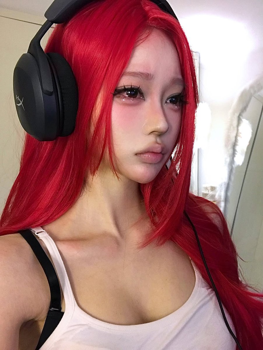 𝑅akanita Adiatma. tweet media