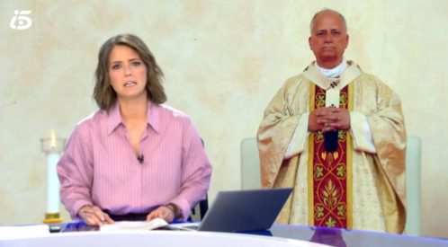 blvcom's tweet photo. 🗣️@informativost5 21:00h en @telecincoes obtuvo 1.208.000 ESPECTADORES ÚNICOS (AA).

➡️ El informativo de la noche consiguió 689.000 espectadores de media y un 7,9% de cuota. 

#Informativost5

#Audiencias📺📊 https://t.co/ucOTGJak5Q