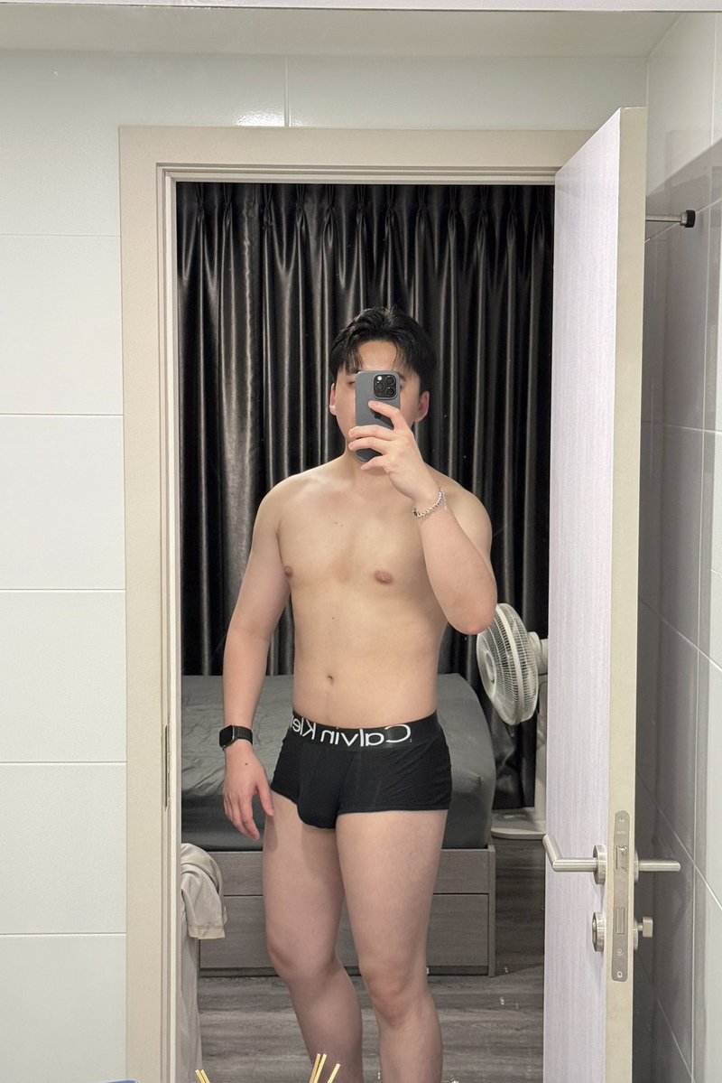 ✨_zxbombm tweet media