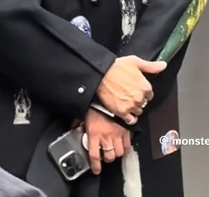 ⊹₊˚‧ william tweet media