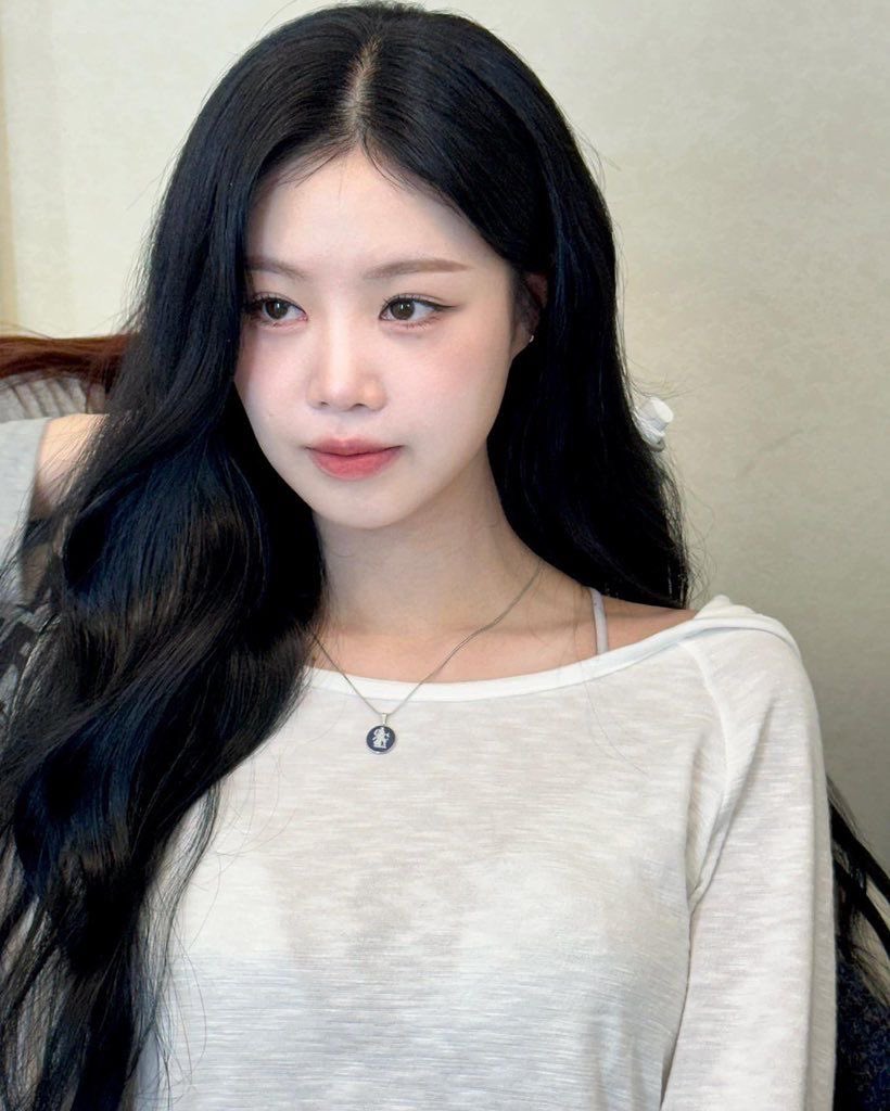 Renjana, Laura Jelita. tweet media