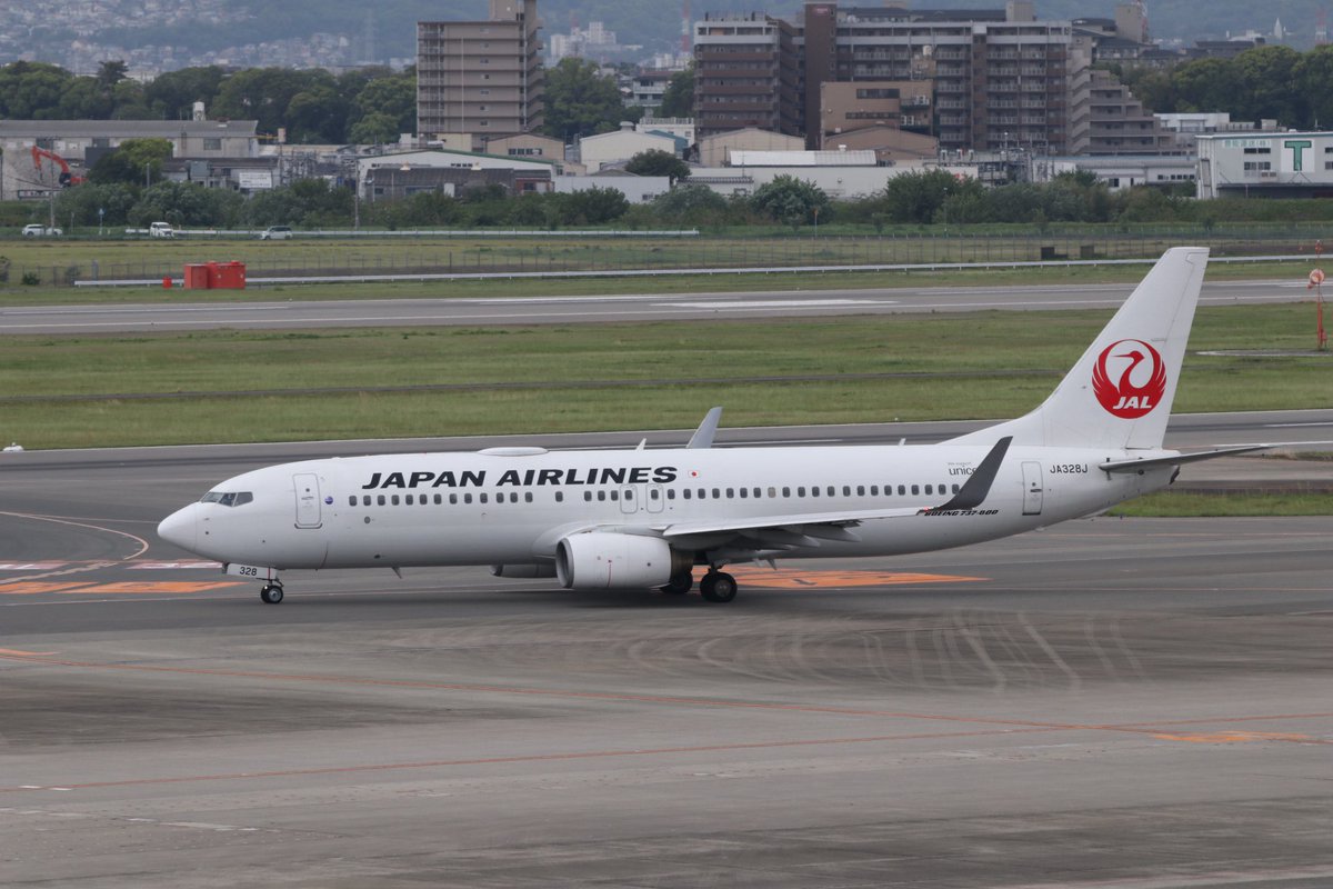 __rotweiss__'s tweet image. おチビもかっこよく飛んでいきました😎✨

#JAL #B737