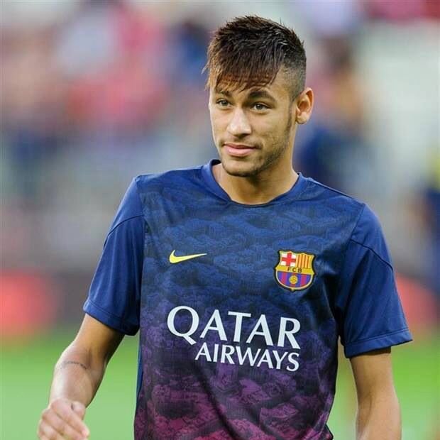 TouchlineX's tweet photo. 🚨🗣️ 𝗡𝗘𝗪: Xavi about Neymar arriving at Barça in 2013:

"At 21 years old, I have not seen another player as close to Messi's level as Neymar did when he arrived at Barça."

— @Romariotv_ofc https://t.co/t0LbCCDTIh
