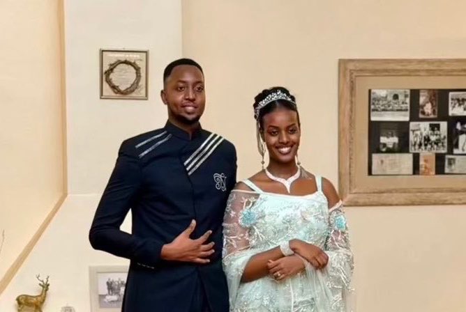 ChimpReports tweet media