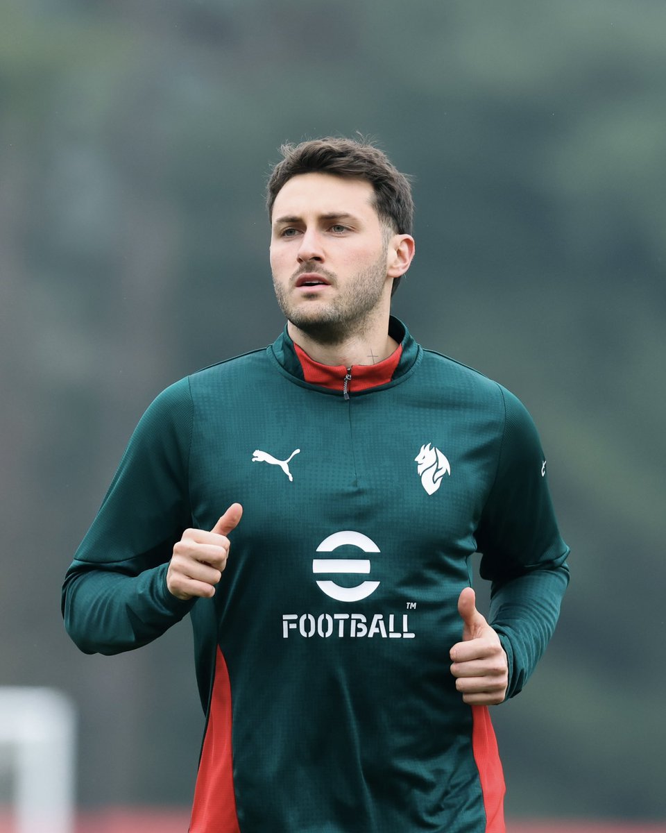 milan world - عالم ميلان tweet media