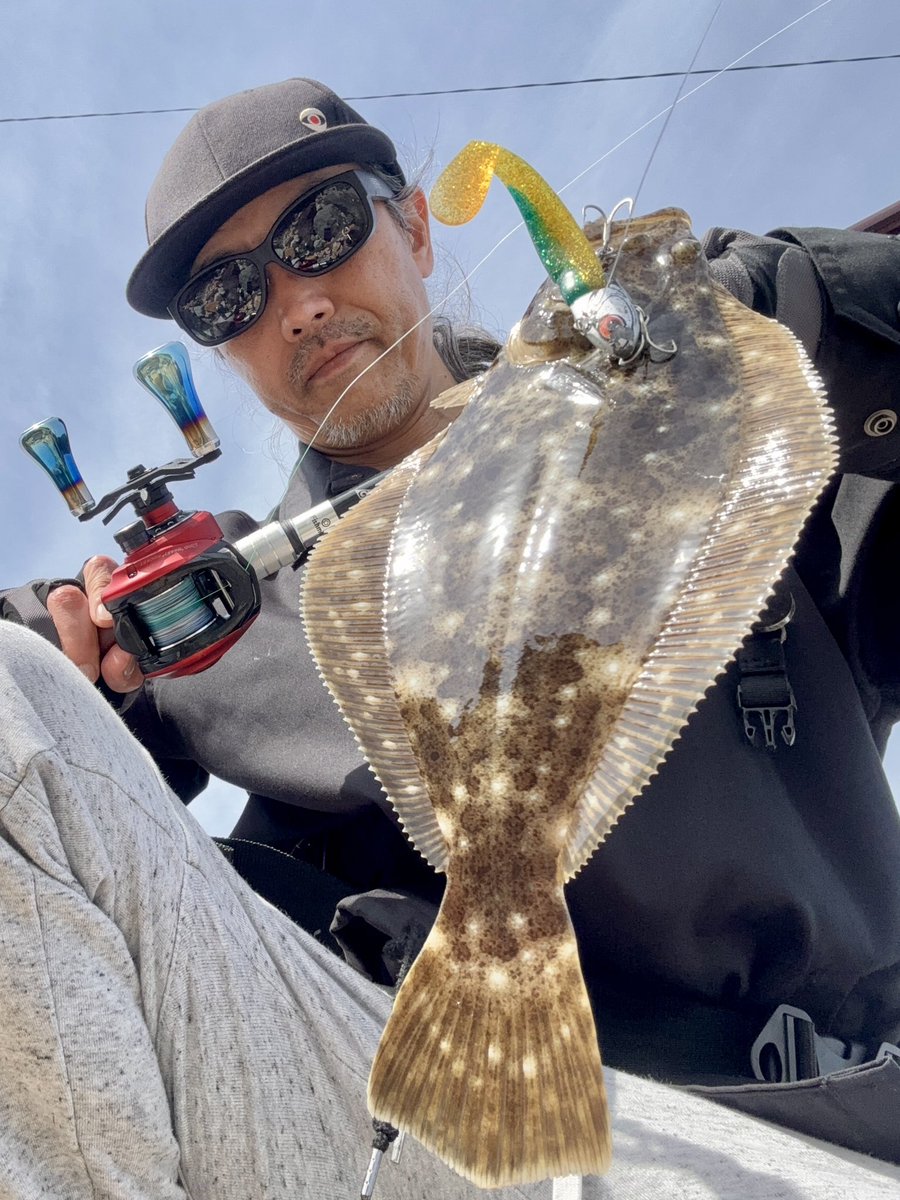 mohi_uoou's tweet image. ヒラの春爆はGW明けのようだ・・・
でもこっちのヒラは春爆始まってる感じ🤗
坊主で帰るの嫌だったので帰りにこっちのヒラに浮気しちゃいました
ソゲサイズだけどちゃんと反応してくれました😁
#GOMEXUS
#Fishman
#awakejapan
#LSDDESIGNS