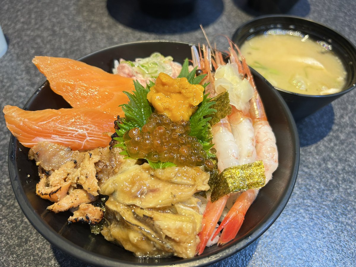 ゆなたそ tweet media