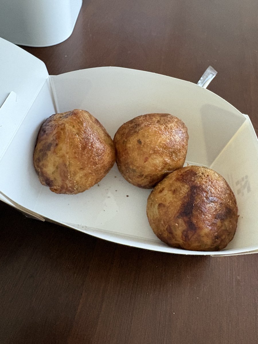 kAnoa (たあーsub) tweet media