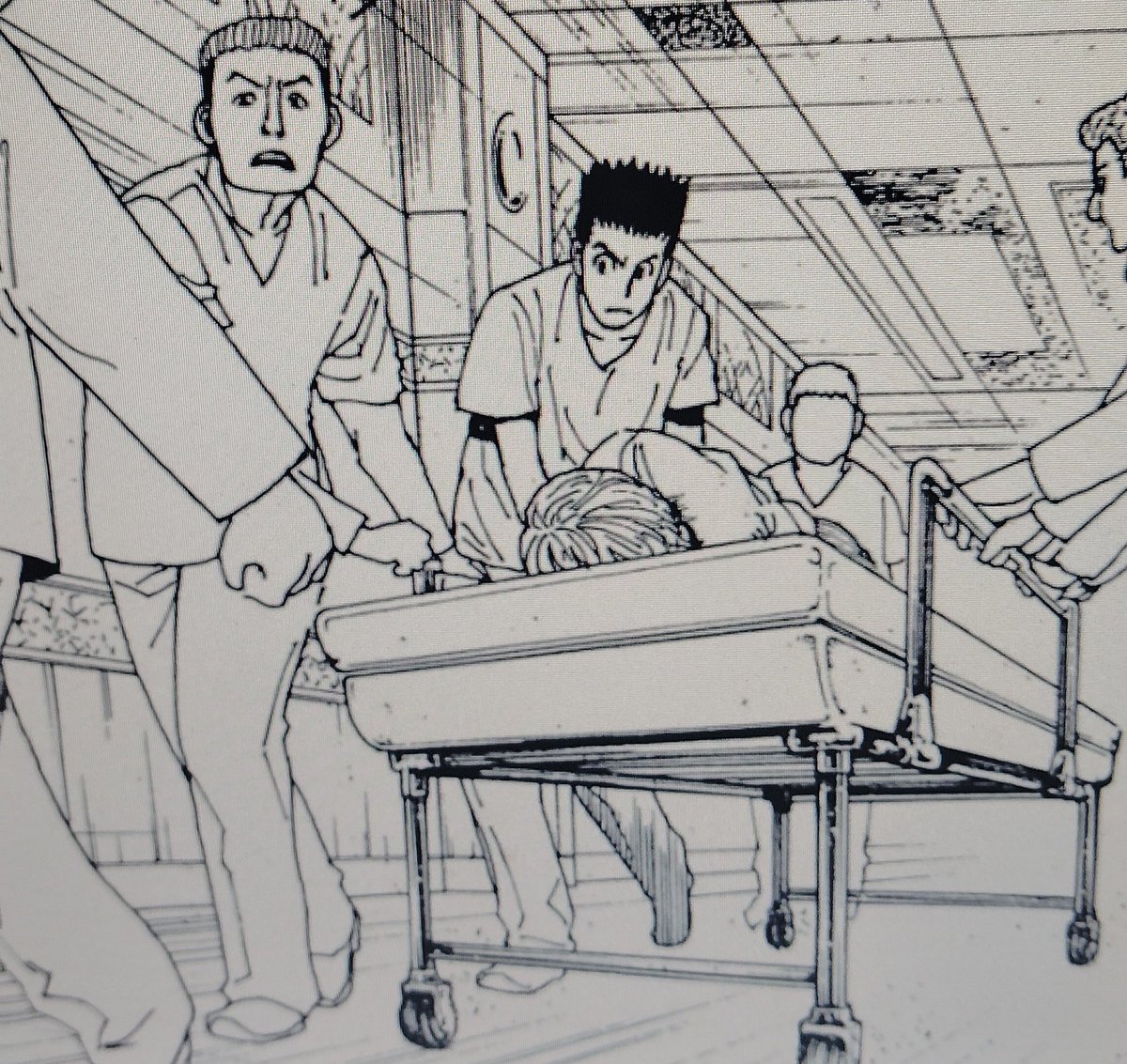 So, I was reading HxH and I showed this panel to my gf. I told her how excited I was bc LEORIO, FINALLY WE HAVE SOME LEORIO. Then she told me "IS THAT KURAPIKA ON THE STRETCHER????" AND I WAS LIKE: HELL NAAAAH. NOW I HAVE THAT SCENARIO IN MY HEAD. *Cries *