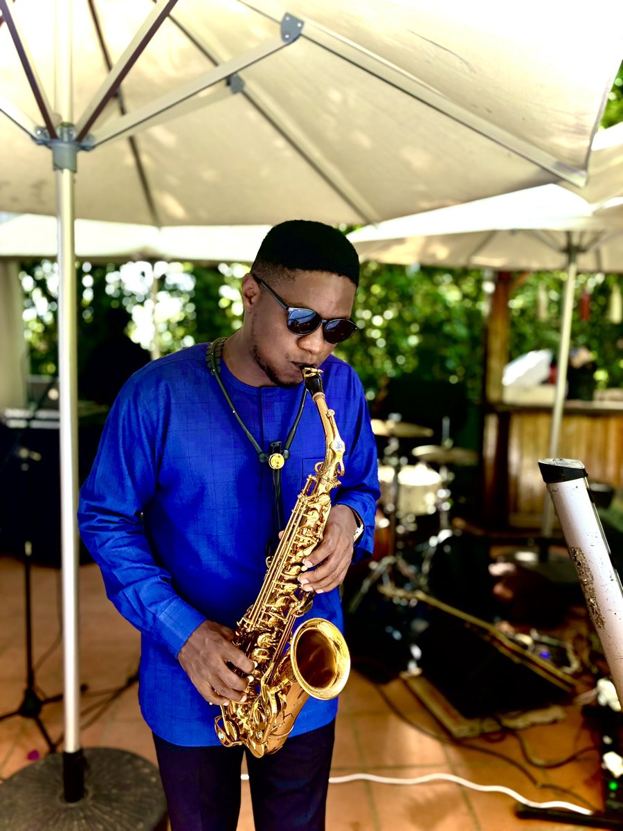 danielmuyinza's tweet image. SITOMA 🎷
#wedding #worship
