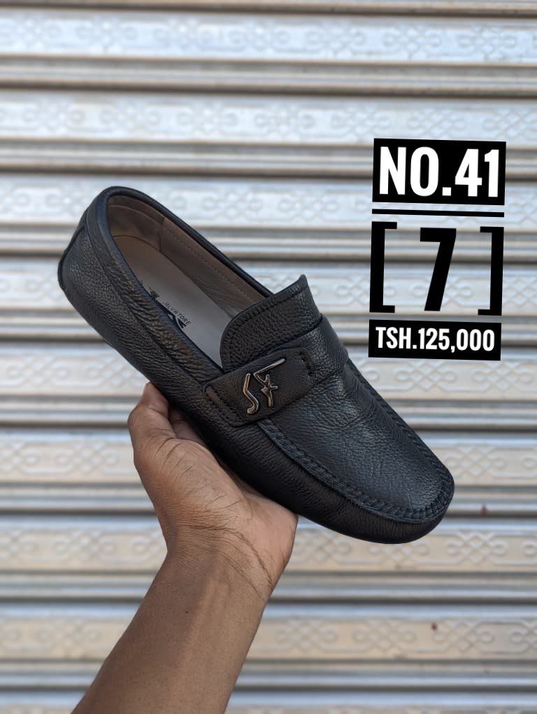 BarakaMaviatu's tweet image. #Mtumba

CONTACTS for pickup🛵📦 and delivery🛵📦: +255718007463 WhatsApp📞,Calls☎️, TxT✉️

 🚛📦#MIKOANITUNATUMA 

#return 2 days after #delivery