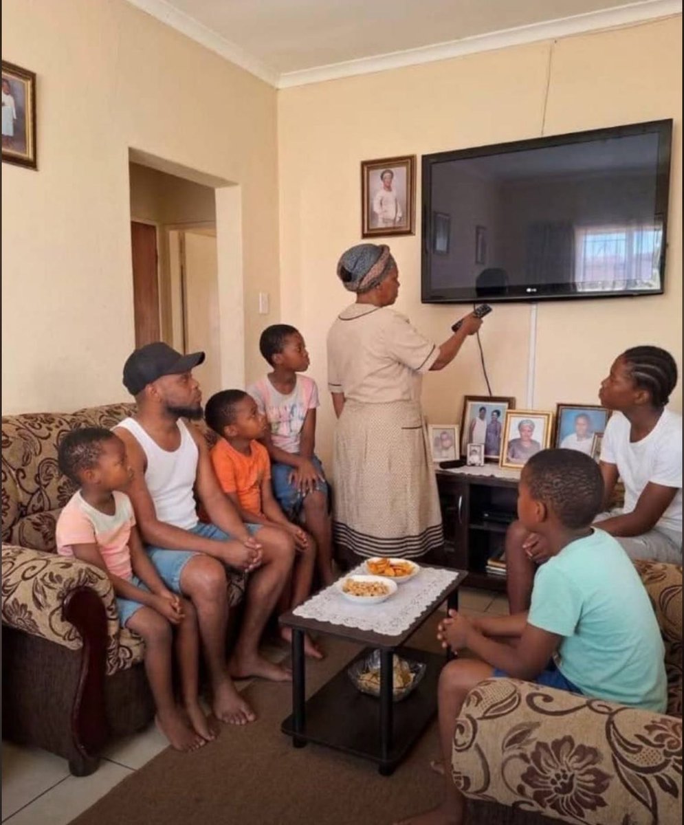 Apapa amakhala abwera kuzazimisa Tv ati ipume kaye