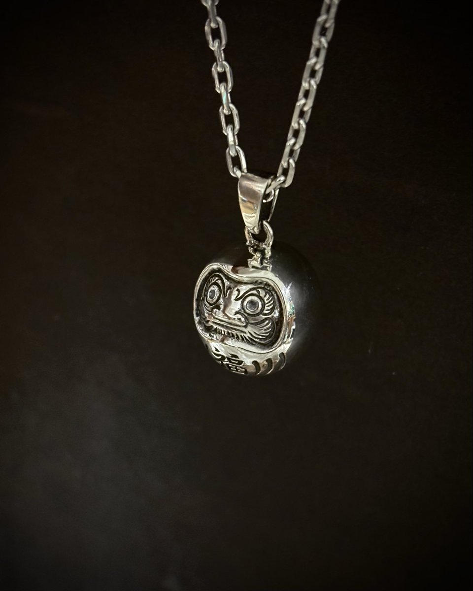 KiuchiHandCraft's tweet image. 【 𝐌𝐚𝐝𝐞 𝐓𝐨 𝐎𝐫𝐝𝐞𝐫. 】

“ DARUMA ” P-Top Necklace

material : 
sterling silver(925)

#MadetoOrder
#silverjewelry
#HandCrafted
#KiuchiHandCraft