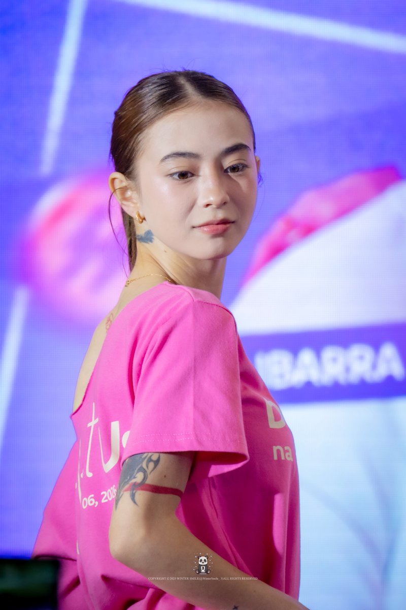 Winter Smil3 🐼❄️ tweet media