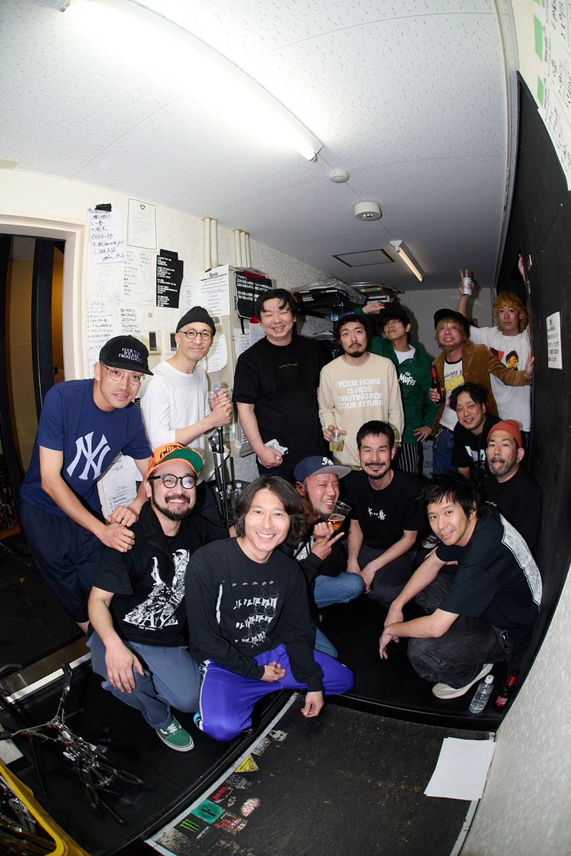 FRIDAYZinfo's tweet image. Thank you for comeing to my local💐

2026.4/25(sat)酒田hope
Riddim Saunter –Seasons of Love Tour 2026-
w/Riddim Saunter/FRIDAYZ/THE SENSATIONS

Photo by @numatamago 
#Riddim Saunter
#FRIDAYZ
#THE SENSATIONS