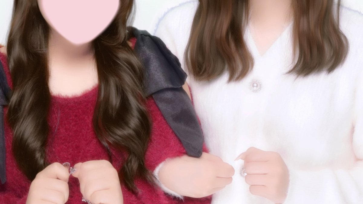 *.𝝑𝝔 tweet media