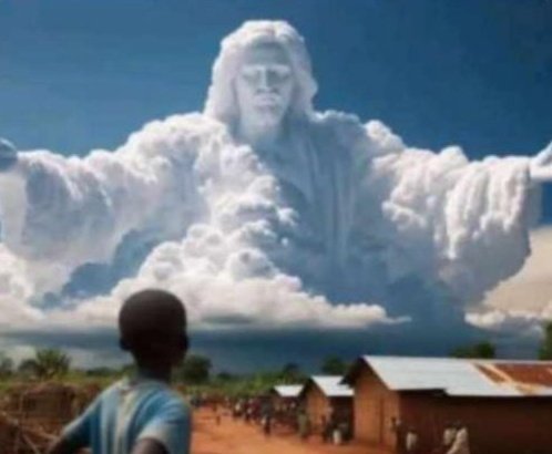 Clemon_001's tweet photo. Nobody: 

Nigerian parents on Whatsapp: "Repent, God was seen at ibadan, please share to your loved ones" https://t.co/ILMB6nlSFA