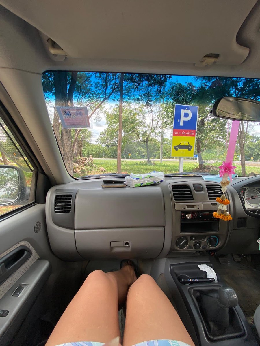 หมวยน้อย🦭 tweet media