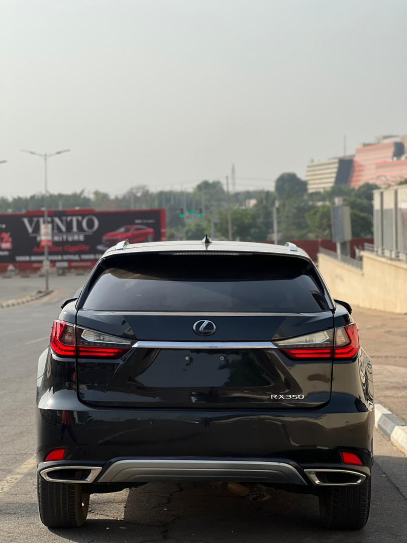 DodoMotorsNg's tweet photo. Crystal Clean Lexus RX350
Foreign Used 2021
Original Duty
Abuja
55m https://t.co/fkH5ijJfYw