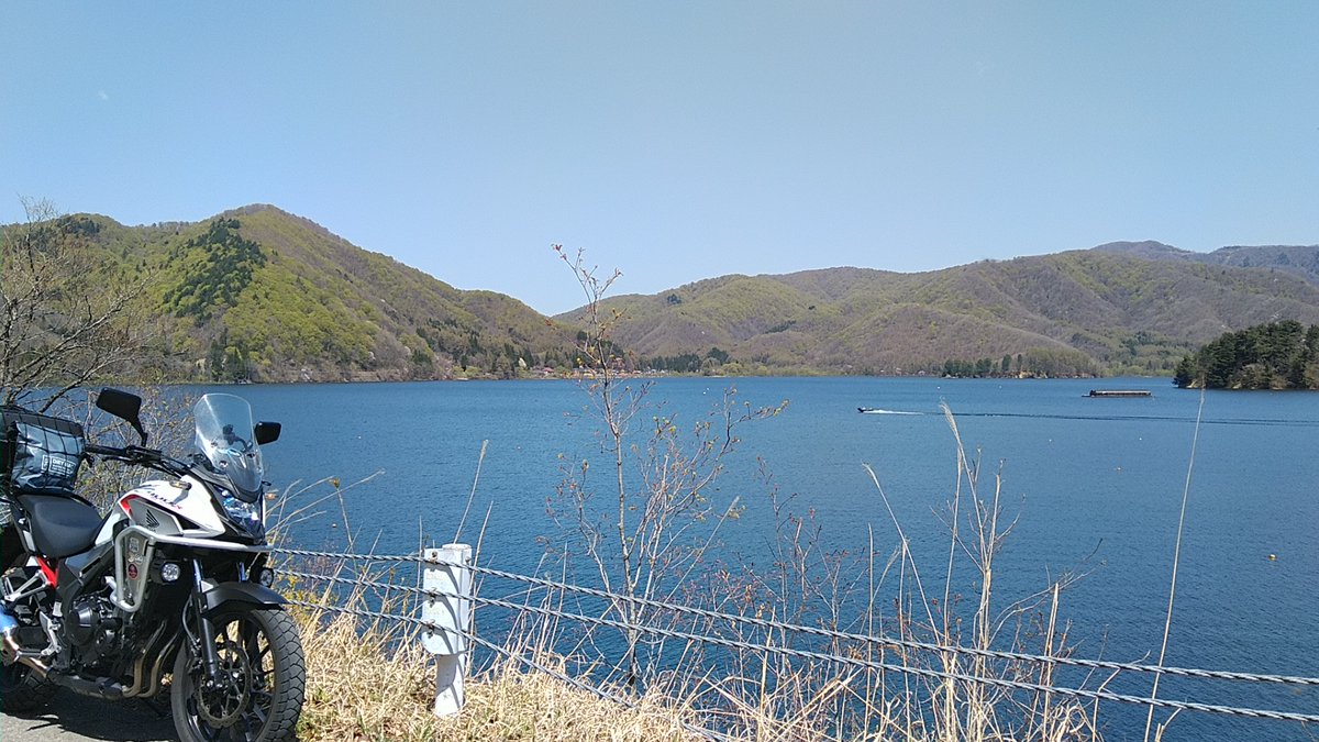 oga_oji's tweet photo. 磐梯吾妻スカイライン、磐梯吾妻レークライン、磐梯山ゴールドライン、西吾妻スカイバレー、蔵王エコーライン、蔵王ハイラインの６ラインを完遂してきました。
良い天気で気持ち良かった！
#400X #バイク #ツーリング https://t.co/u1Cz9P7eeU
