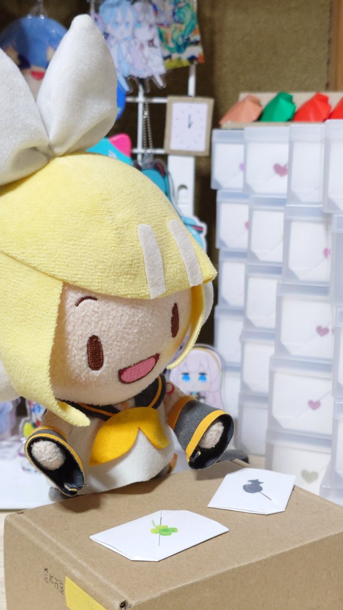 アルト家のミク tweet media