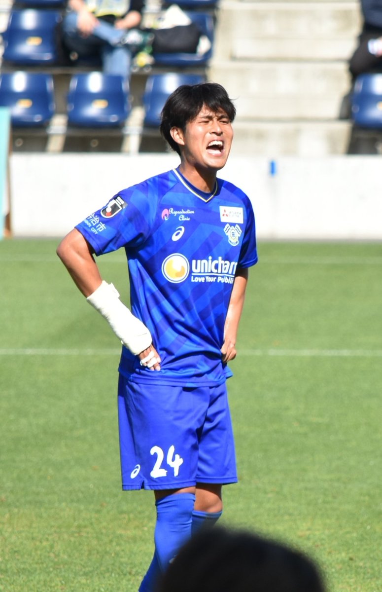 よこたん💙💛 tweet media