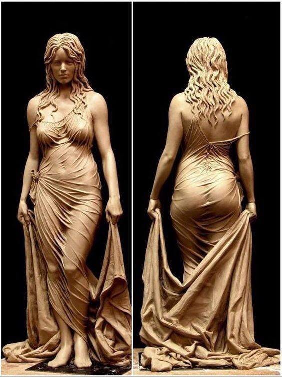 This is a sculpture of Bathsheba by artist Benjamin Victor.