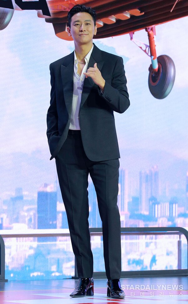 검은콩두유 tweet media