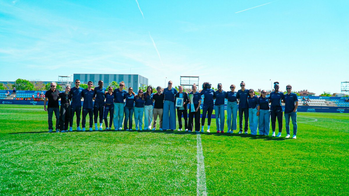 Enhorabona per l’històric ascens a la Lliga Endesa 🏆

💙<a href="/azulmarinopalma/">Azulmarino New travel</a>💙