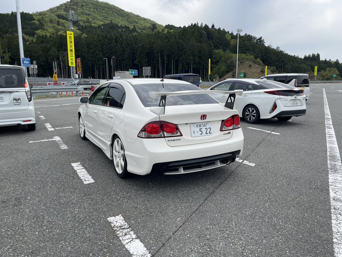 ポプテシビック tweet media