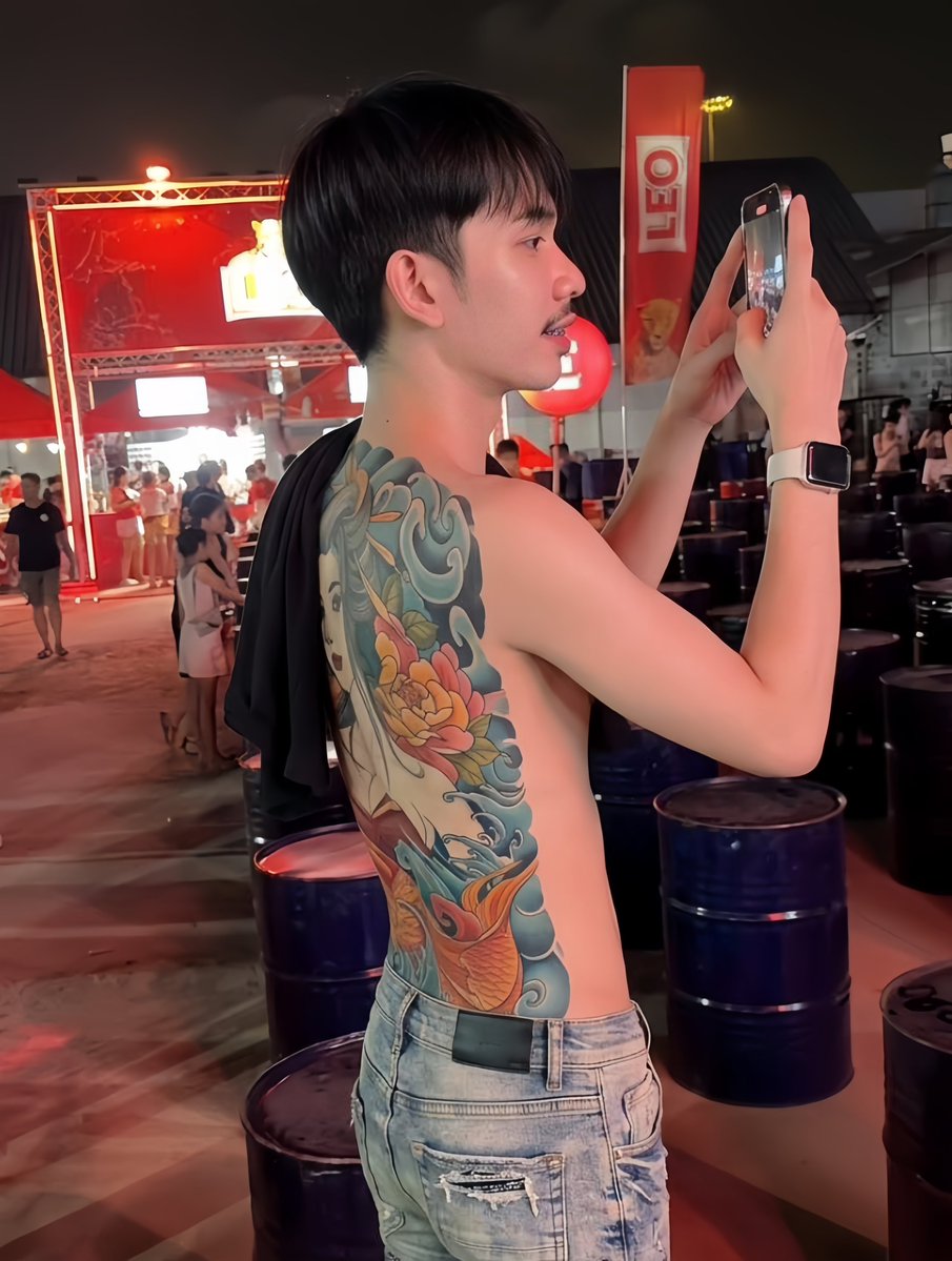 ป้อนข้าว tweet media