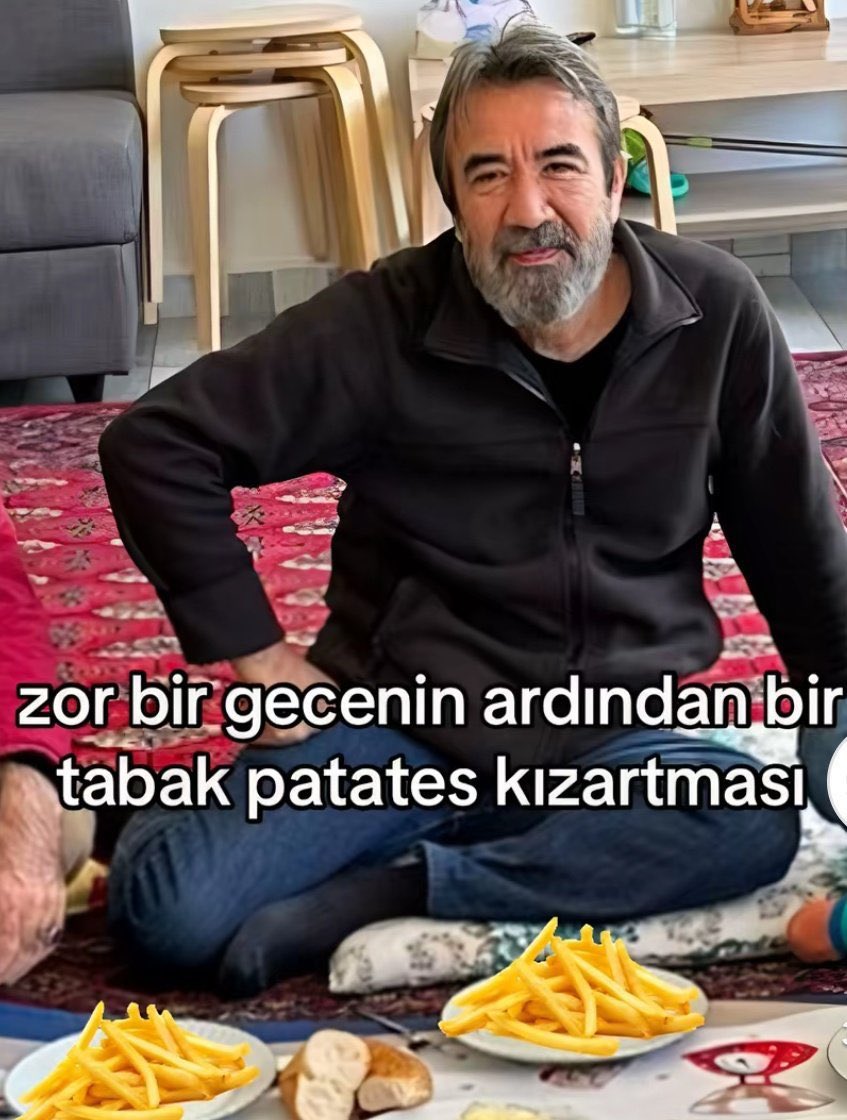 hypespiritt's tweet photo. rezil bi cumartesi gecesi sonrası pazar kahvaltısı https://t.co/j5Os0QmtxV