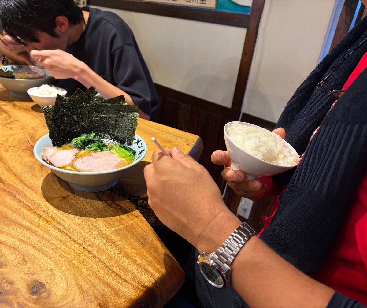 ひろき tweet media