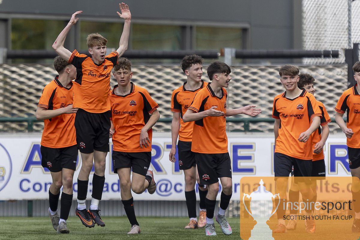 ScottishYouthFA's tweet image. 📷 Some of the intense action from the first half of our 15s Final this morning

#SYFAinspireCup #inspired @inspiresport @CollargeImages @LeithAthleticFC @EastsideRapids