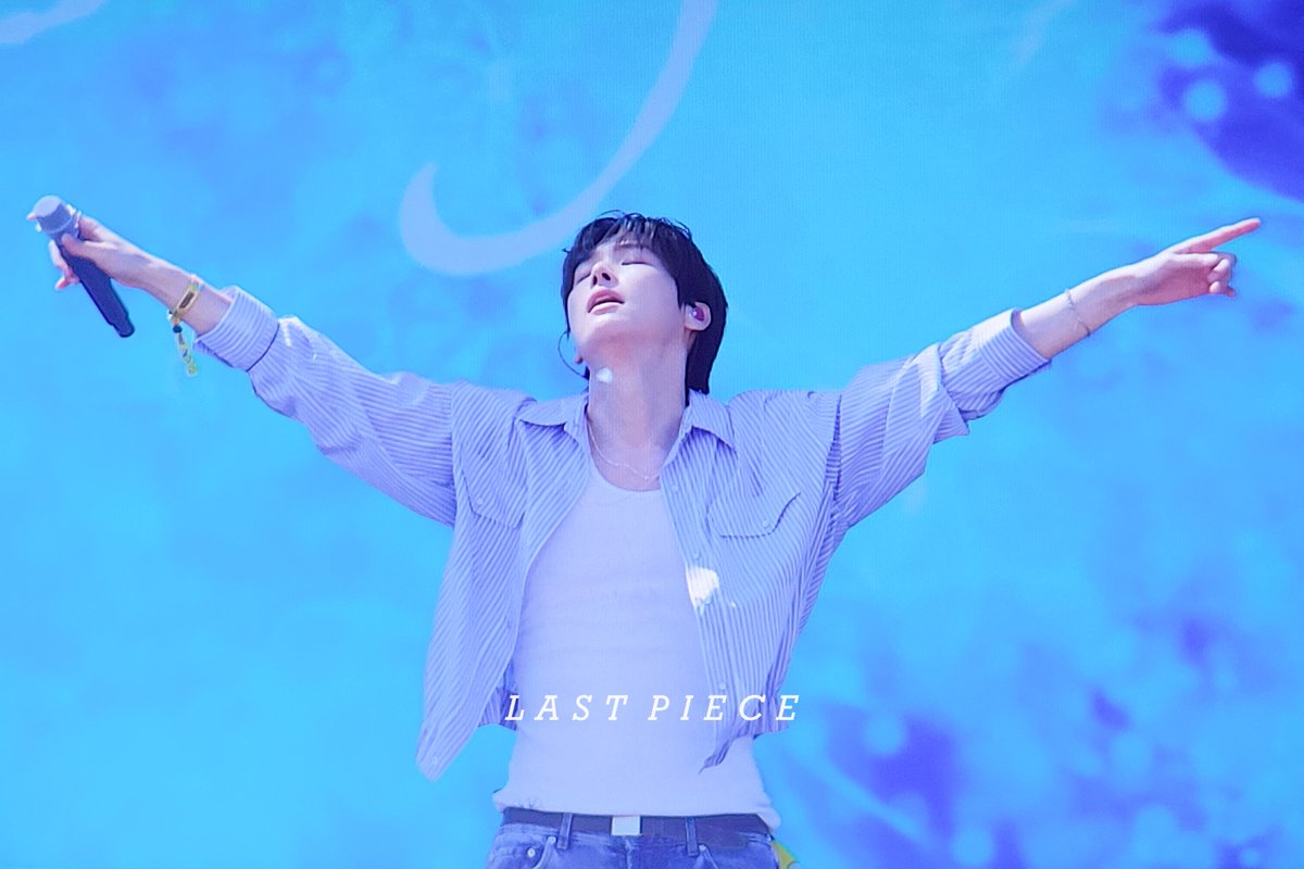lastpiece712's tweet photo. 260426 AWESOME MUSIC FESTIVAL
나의 락스타 . . 🎸💙

#인성 #김인성 #INSEONG
#SF9 @SF9official https://t.co/H0SqLpGSqc