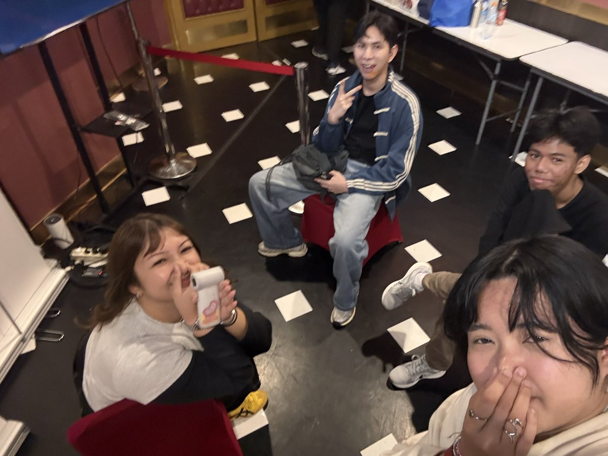 nina🍒 tweet media